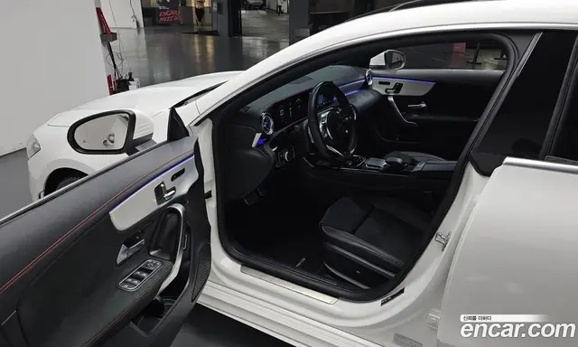Mercedes-Benz CLA-Class 2023 2.0 гидро, миниатюра 12