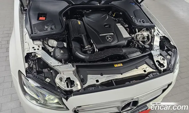 Mercedes-Benz E-Class 2016 2.0 автомат (гидро), миниатюра 6