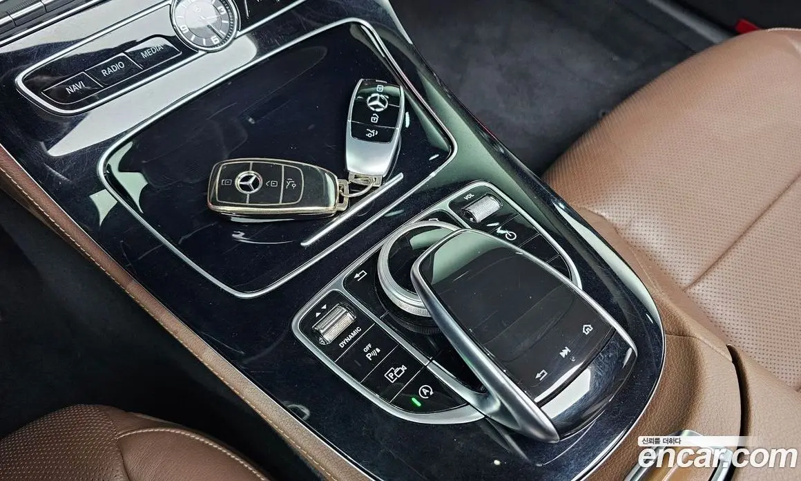 Mercedes-Benz E-Class 2017 2.0 автомат (гидро), фото 17