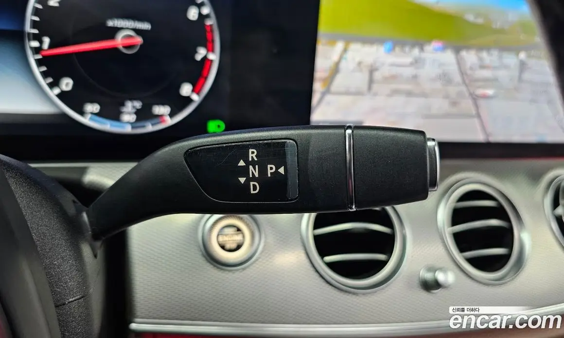 Mercedes-Benz E-Class 2017 2.0 автомат (гидро), фото 9