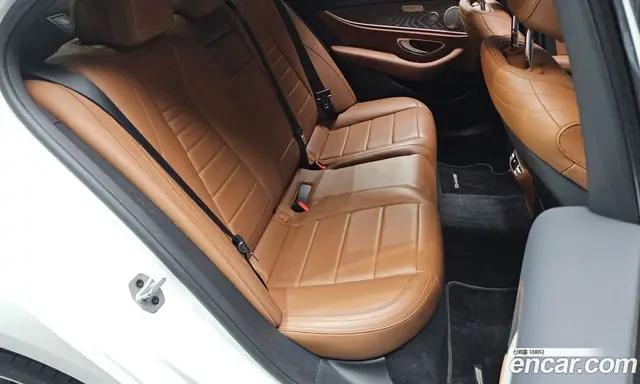 Mercedes-Benz E-Class 2021 2.0 гидро, миниатюра 11 Mercedes-Benz E-Class 2021 2.0 гидро, миниатюра 11