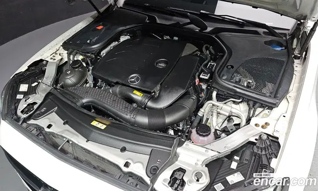 Mercedes-Benz E-Class 2021 2.0 гидро, миниатюра 6 Mercedes-Benz E-Class 2021 2.0 гидро, миниатюра 6