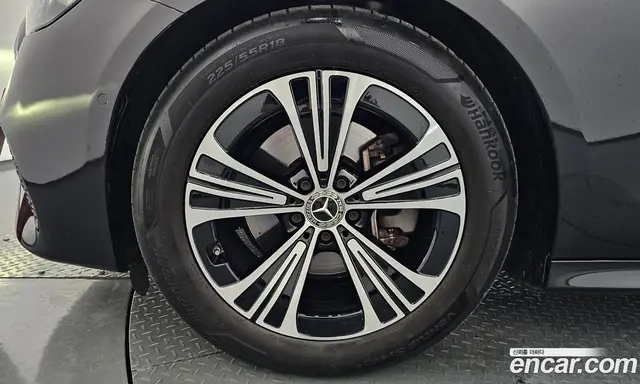 Mercedes-Benz E-Class 2024 2.0 гидро, миниатюра 5 Mercedes-Benz E-Class 2024 2.0 гидро, миниатюра 5