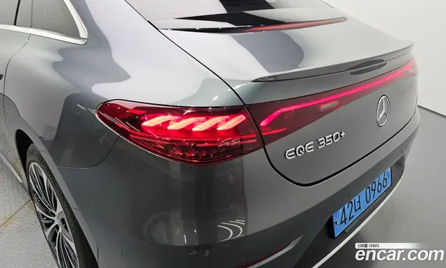 Mercedes-Benz EQE 2022 0.3 гидро, миниатюра 9 Mercedes-Benz EQE 2022 0.3 гидро, миниатюра 9