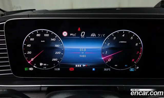 Mercedes-Benz GLE-Class 2024 3.0 гидро, миниатюра 11