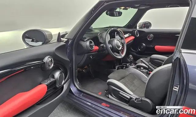 Mini Cooper 2021 2.0 автомат (гидро), миниатюра 12
