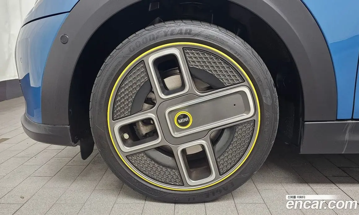 Mini Cooper 2023 автомат (гидро), фото 5