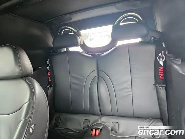 Mini Cooper Convertible 2007 1.6 автомат (гидро), миниатюра 12