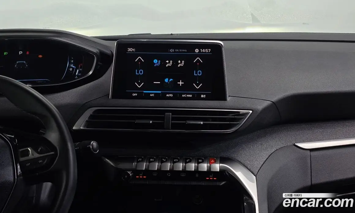Peugeot 5008 2017 1.6 автомат (гидро), фото 12