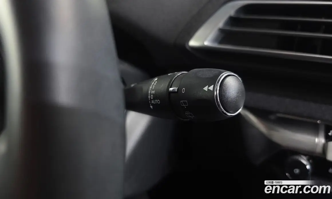 Peugeot 5008 2017 1.6 автомат (гидро), фото 16