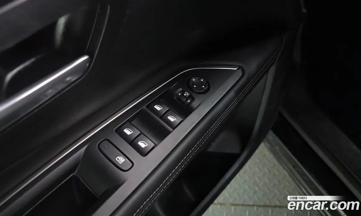 Peugeot 5008 2017 1.6 автомат (гидро), фото 18