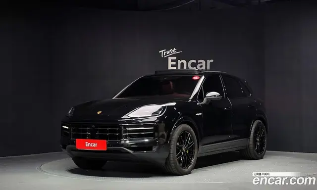Porsche Cayenne, 2024, 11 745 км