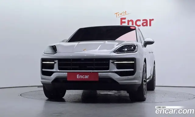 Porsche Cayenne 2024 3.0 автомат (гидро), миниатюра 3
