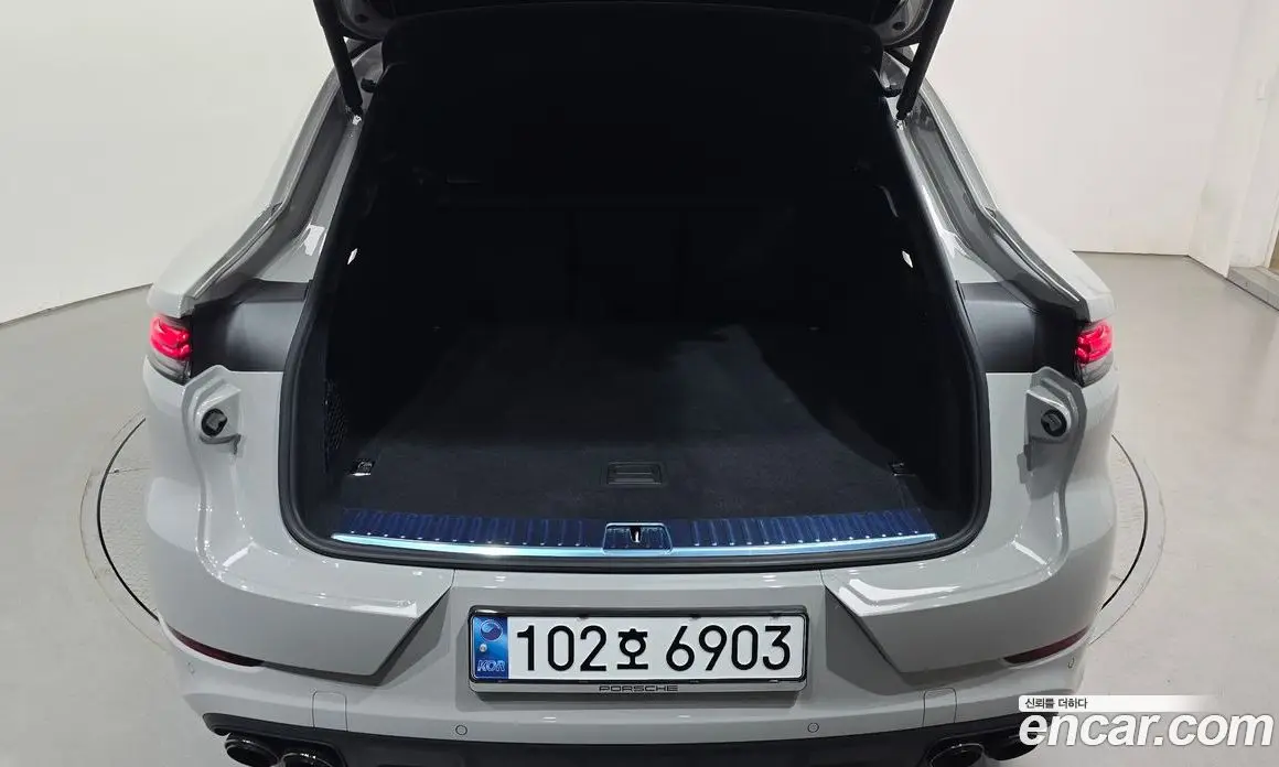 Porsche Cayenne 2024 3.0 автомат (гидро), фото 31