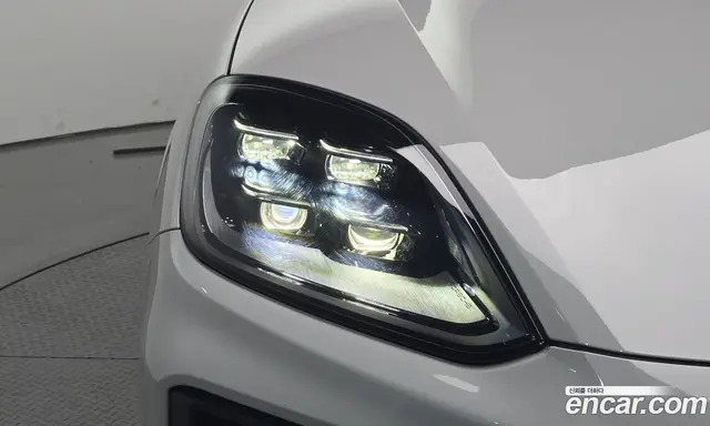Porsche Cayenne 2024 3.0 автомат (гидро), миниатюра 8