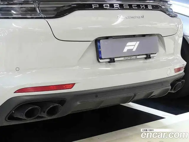 Porsche Panamera 2024 2.9 автомат (гидро), миниатюра 2