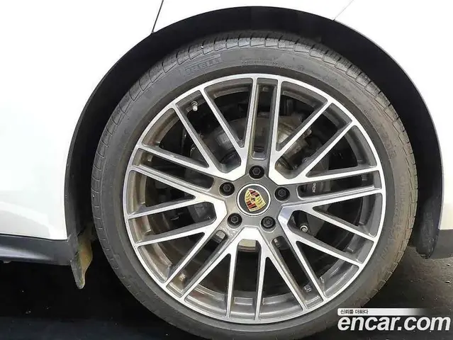 Porsche Panamera 2024 2.9 автомат (гидро), миниатюра 5