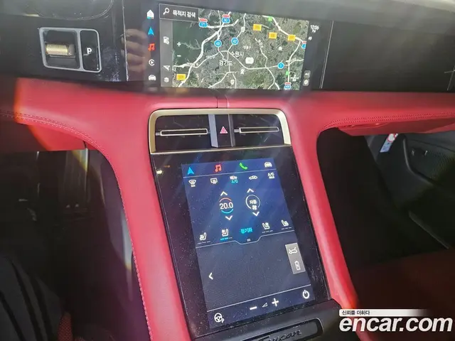 Porsche Taycan 2025 0.1 автомат (гидро), миниатюра 8