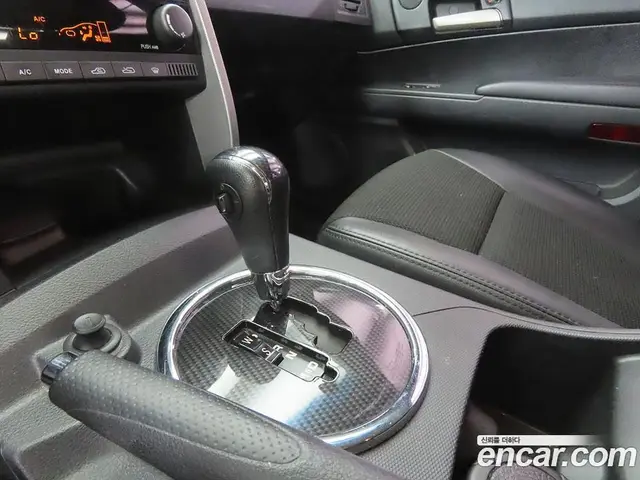 SsangYong Korando 2013 2.0 автомат (гидро), миниатюра 11