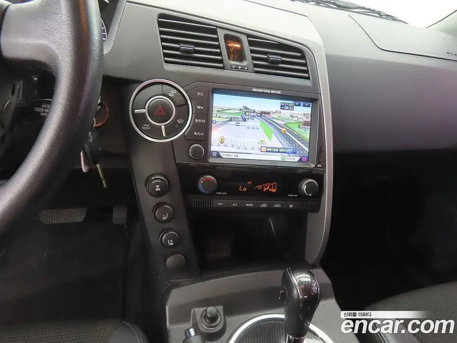 SsangYong Korando 2013 2.0 автомат (гидро), фото 10