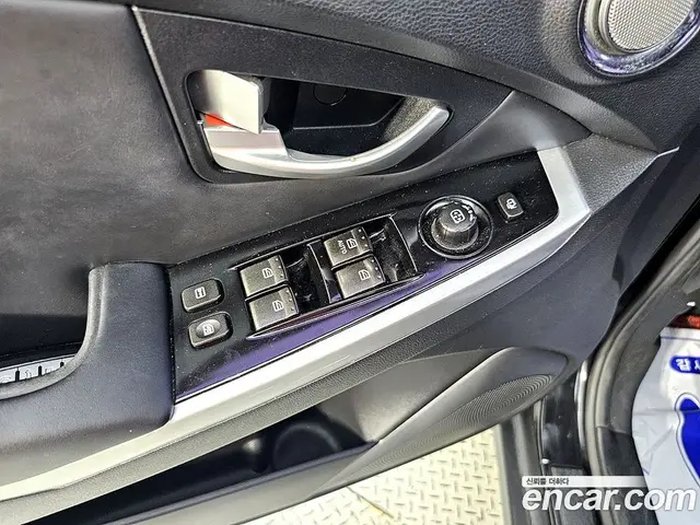 SsangYong Korando 2013 2.0 автомат (гидро), миниатюра 12