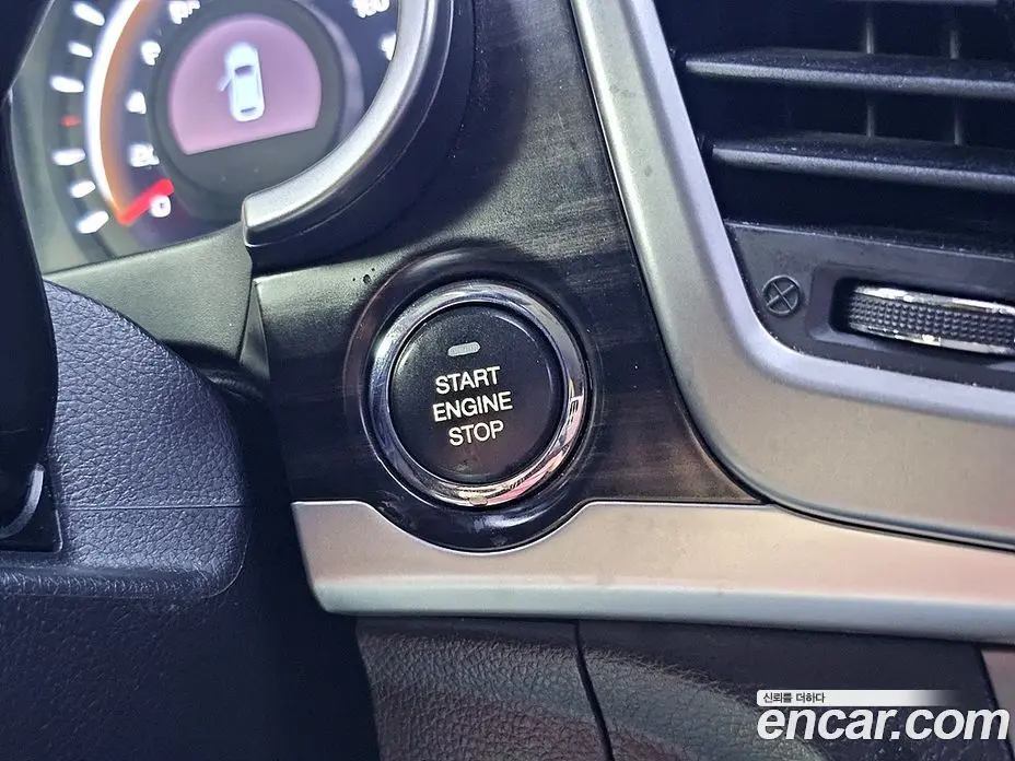 SsangYong Korando 2013 2.0 автомат (гидро), фото 16