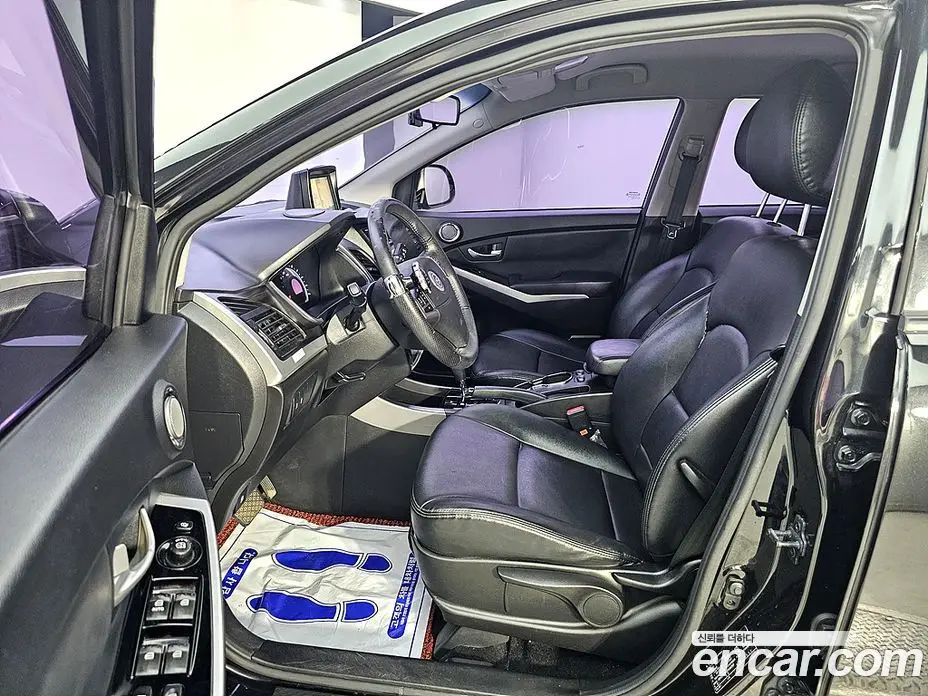 SsangYong Korando 2013 2.0 автомат (гидро), фото 8