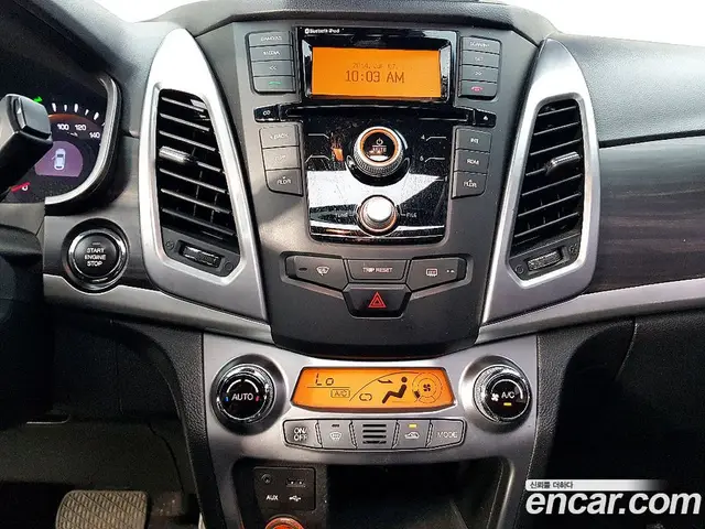 SsangYong Korando 2015 2.0 автомат (гидро), миниатюра 11