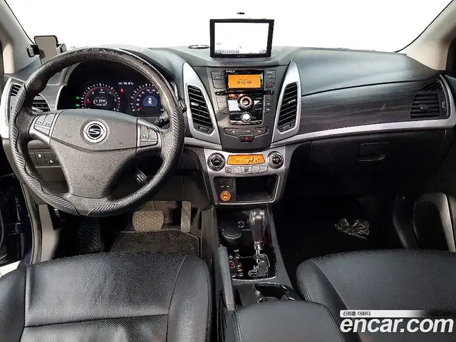 SsangYong Korando 2015 2.0 автомат (гидро), миниатюра 5