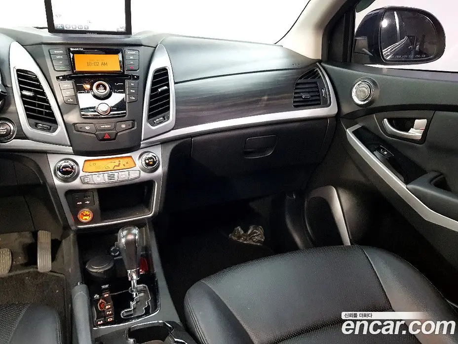 SsangYong Korando 2015 2.0 автомат (гидро), фото 9