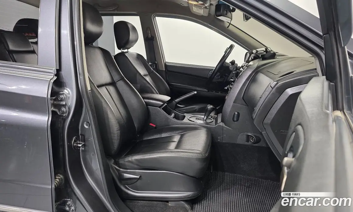 SsangYong Korando 2015 2.0 автомат (гидро), фото 11