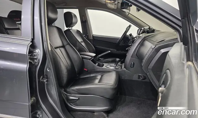 SsangYong Korando 2015 2.0 автомат (гидро), миниатюра 11