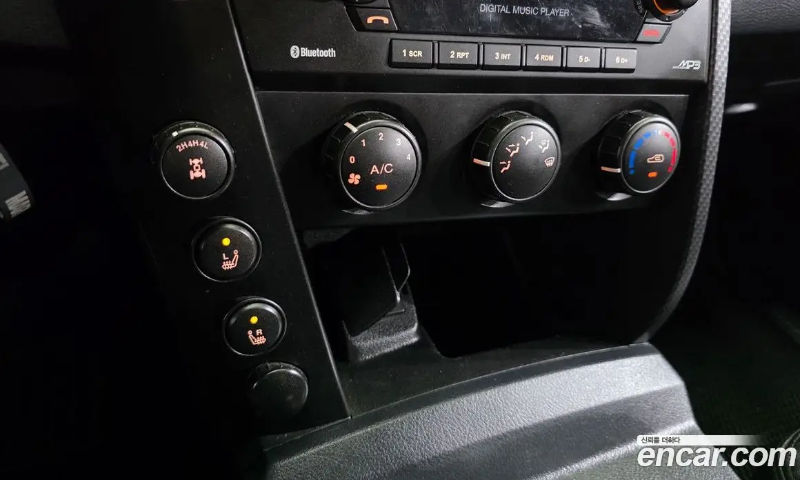 SsangYong Korando 2015 2.0 автомат (гидро), фото 15