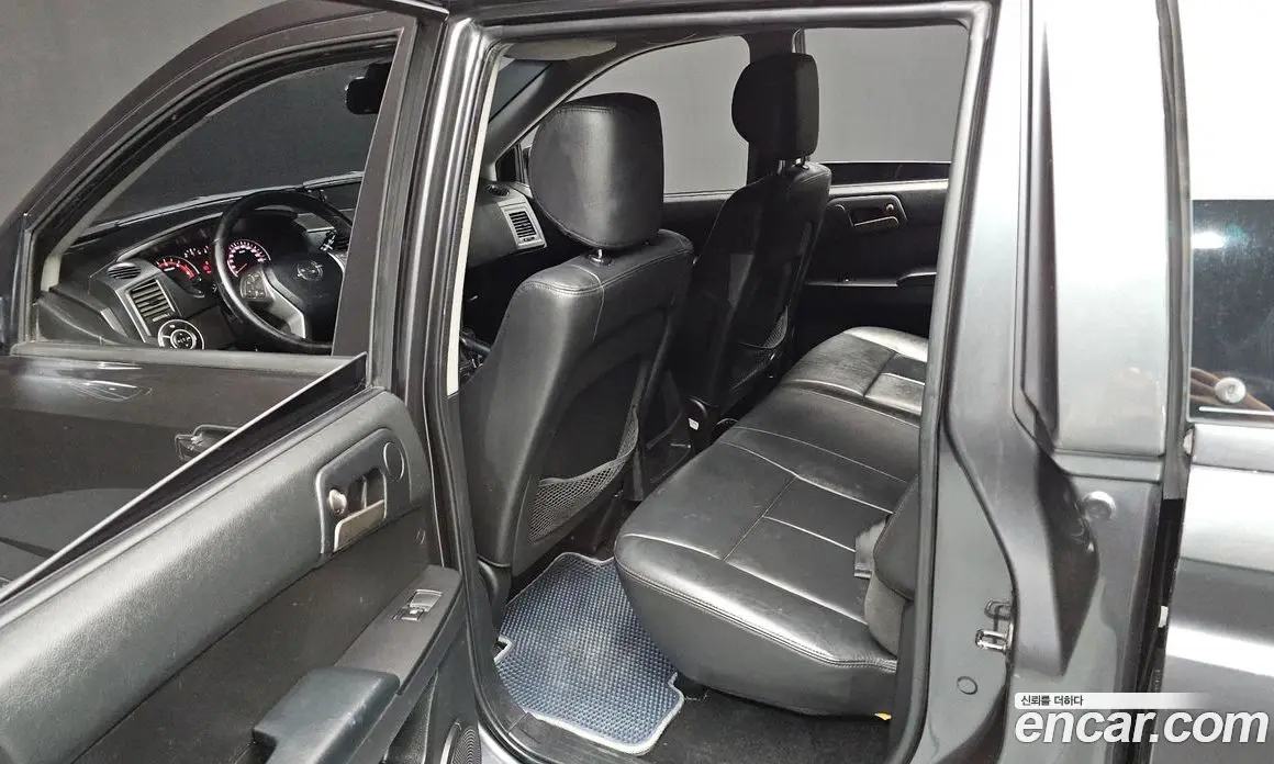 SsangYong Korando 2015 2.0 автомат (гидро), фото 11