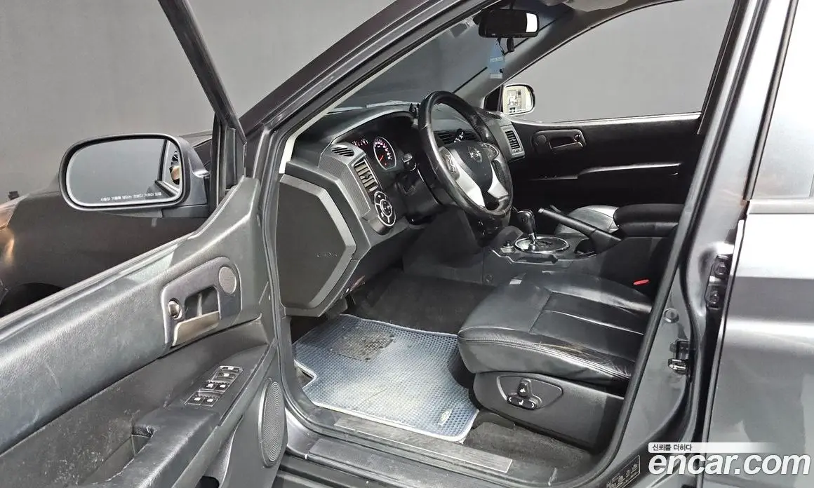 SsangYong Korando 2015 2.0 автомат (гидро), фото 10
