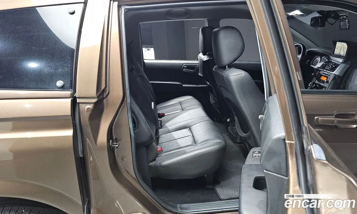 SsangYong Korando 2016 2.0 автомат (гидро), фото 11