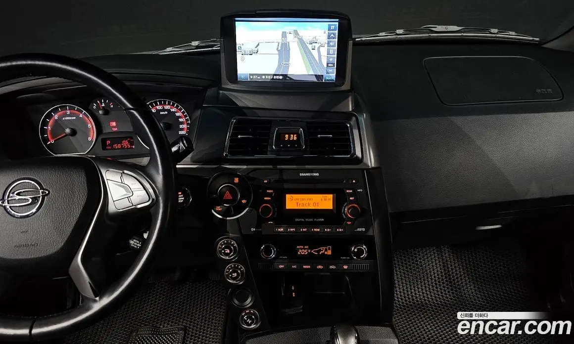 SsangYong Korando 2016 2.0 автомат (гидро), фото 16