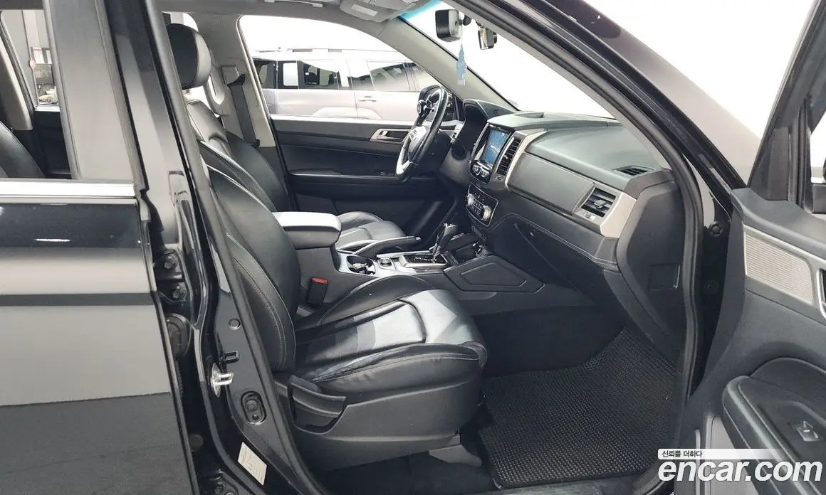 SsangYong Rexton 2018 2.2 автомат (гидро), фото 11
