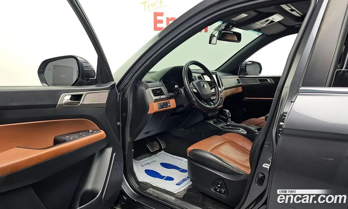 SsangYong Rexton 2018 2.2 автомат (гидро), фото 13