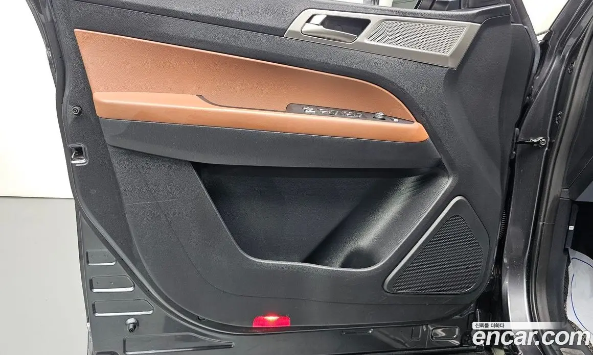 SsangYong Rexton 2018 2.2 автомат (гидро), фото 14