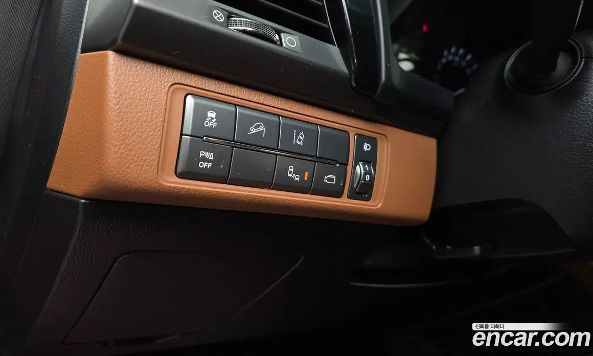 SsangYong Rexton 2019 2.2 автомат (гидро), фото 17