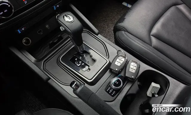 SsangYong Rexton 2020 2.2 автомат (гидро), миниатюра 11