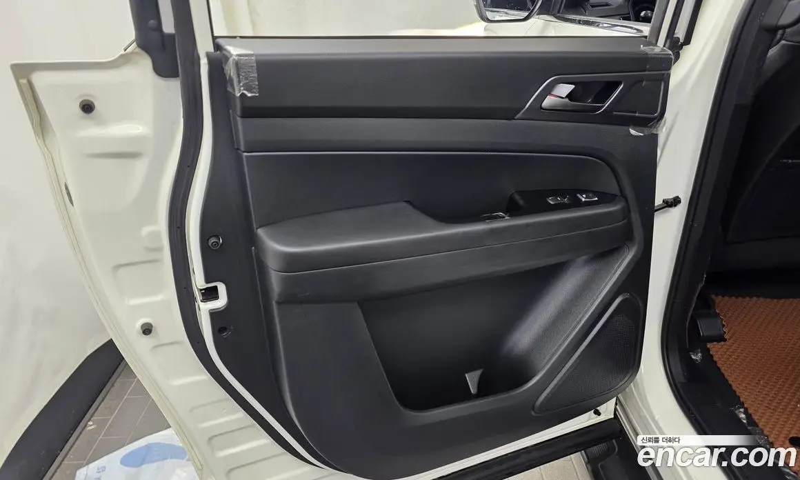 SsangYong Rexton 2023 2.2 автомат (гидро), фото 15