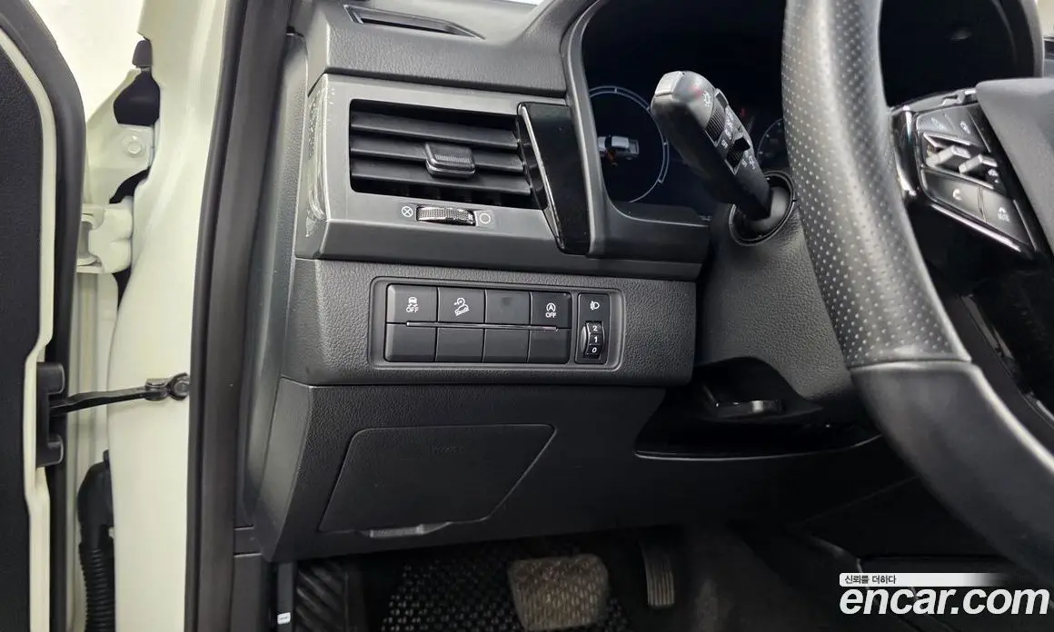 SsangYong Rexton 2023 2.2 автомат (гидро), фото 22
