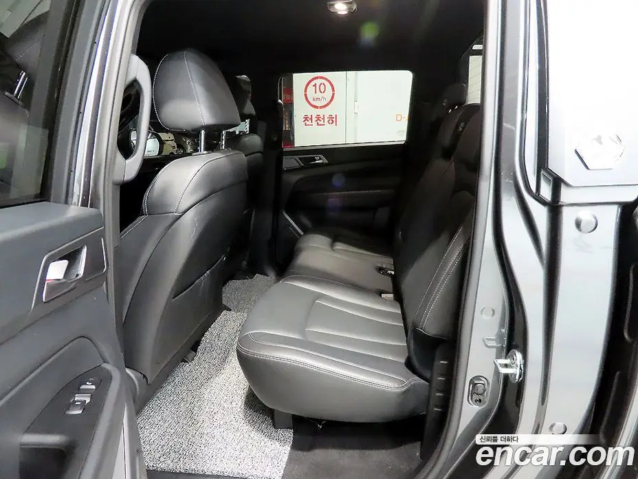 SsangYong Rexton 2024 2.2 автомат (гидро), фото 12