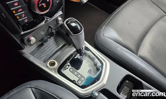 SsangYong TIBOLI 2015 1.6 автомат (гидро), миниатюра 11