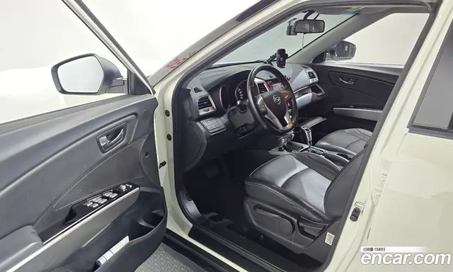 SsangYong TIBOLI 2015 1.6 автомат (гидро), миниатюра 12