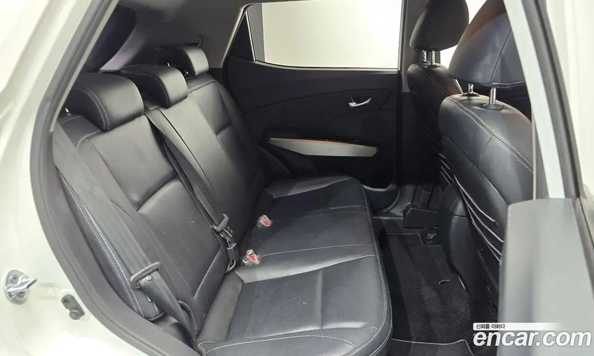 SsangYong TIBOLI 2015 1.6 автомат (гидро), фото 16