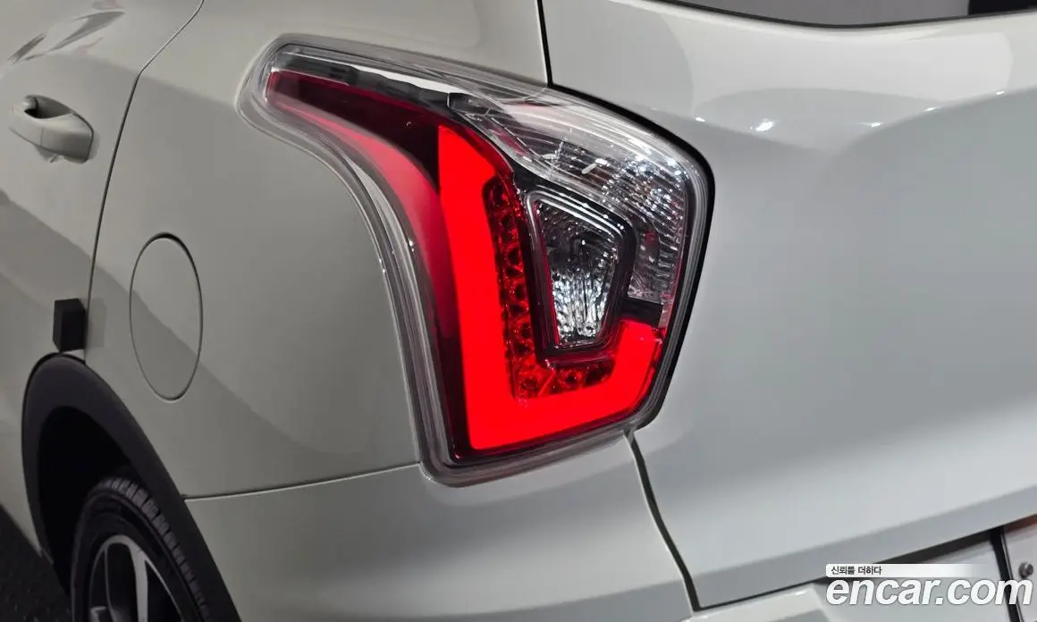 SsangYong TIBOLI 2015 1.6 автомат (гидро), фото 8