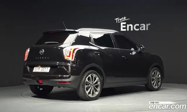 SsangYong TIBOLI 2016 1.6 автомат (гидро), миниатюра 2